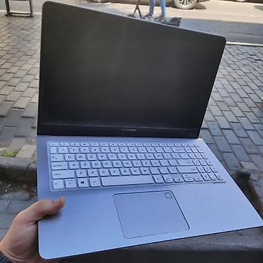 i5 prosessor: Vivobook core i5-8 nəsil/8 nüvə/ DDR4 ram 8gb/SSD 256gb Salam əziz — 2