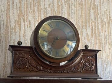 Antik mexanik saat satılır, SSSR vaxtından. Qızılı rəngli siferblat lalafo.az -da Antik mexanik saat satılır, SSSR vaxtından. Qızılı rəngli siferblat