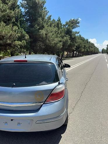 qara disk: Opel Astra: 1.3 l | 2006 il 478000 km Hetçbek — 10