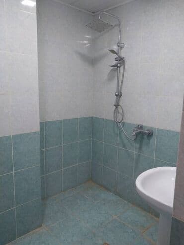 baki kiraye menzil: Nərimanov metrosunun çixisinda yerləşən 5 mərtəbəli binanın 2-ci — 16