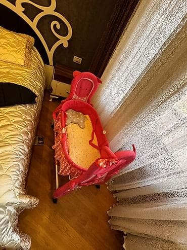 Körpə beşiyi, 1 yaşa kimi, yellənən. Bakaca defekti var setkasında — 6