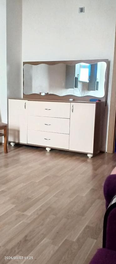 kamotlar mebel: İşlənmiş, Güzgülü — 3