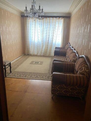 9 ci mikrorayon satilan evler: Bakı, 3 otaqlı, Köhnə tikili, m. Əhmədli, 82 kv. m — 1