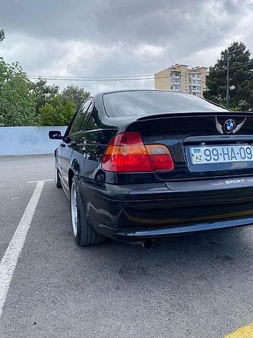BMW 3 series: 2 l | 2002 il Sedan — 5