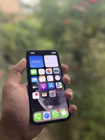 наушники apple: IPhone 13, 128 ГБ, Черный — 3