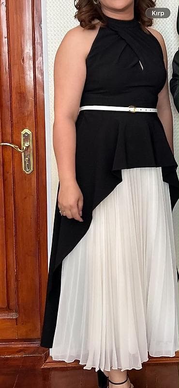 140 manata alınıb 40a satılır Qadın geyimi – ikirəngli elegant don -