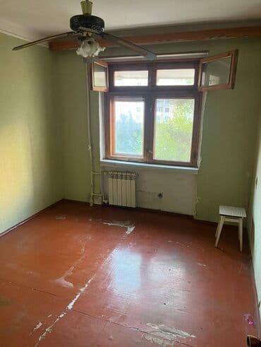 sumqayit 18 mikrorayon: Bakı, 2 otaqlı, Köhnə tikili, m. Həzi Aslanov, 60 kv. m — 3