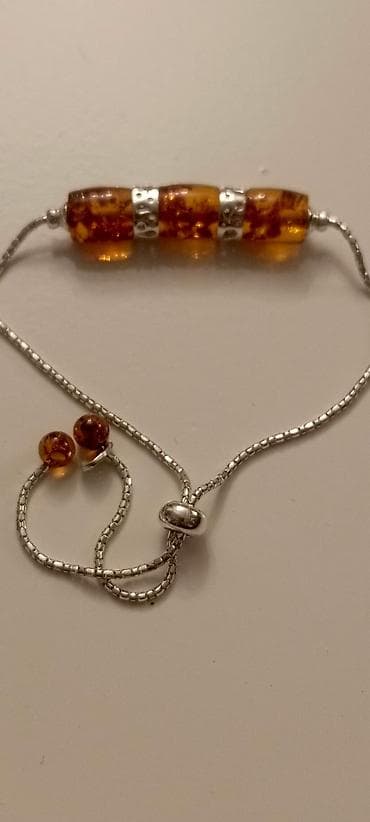 Наручные часы: 925 ayar gümüşdən (sterling) və təbii Baltik kəhrəbasından tənzimlənən — 2