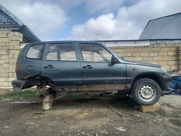 şuadan qoruyan eynək: Hidrogücləndirici, Chevrolet, NIVA, 2011 il, İşlənmiş, Ünvandan götürmə — 7