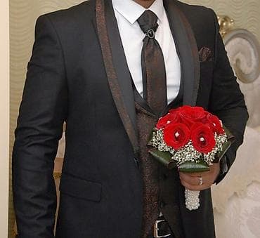 Bəylik kostyum bəyliyə alınıb bircə dəfə geyinilib toya