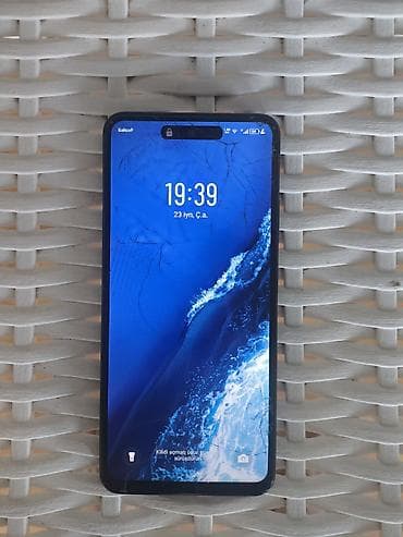 goruntu kamera: İnfinix Smart 8 64/4gb - Ekran: Tam ölçülü toxunma ekranı, üst — 2