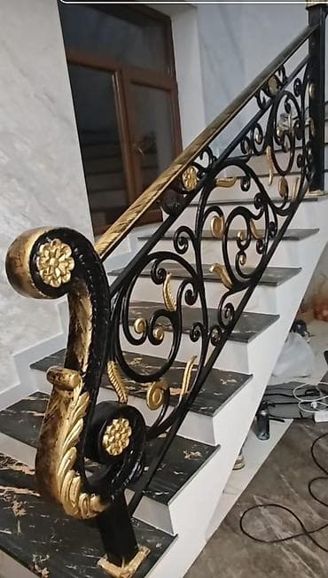 spirallı dəftərlər: Yeni Pilləkən məhəccəri, Alüminium, Ödənişli çatdırılma — 9