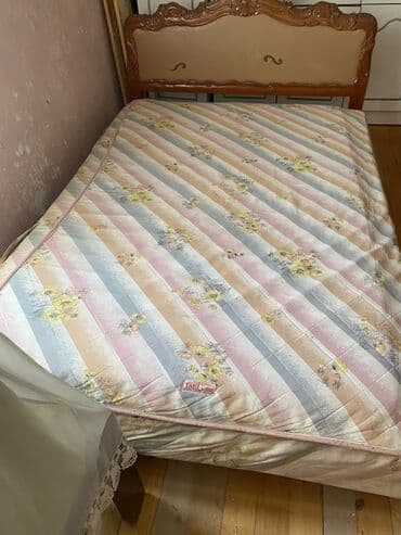 купить двуспальную кровать: İşlənmiş, Sadə matras, İki nəfərlik — 1