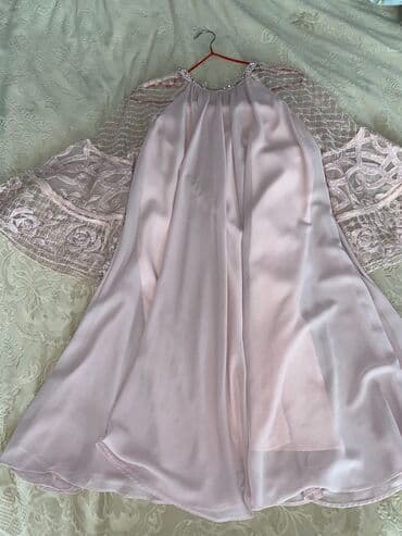 Ziyafət donları: Yenidir, 1 defe heride geyinilib, alinib 120 azn e, satilir 17AZN — 1