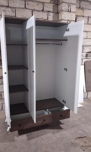 skaflar: 3 Qapi Dolablar Hal Hazirda Anbarda Movcuddur. Sifariwlede ne reng — 2