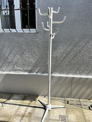 вешалка настенная для одежды: Ağ rəngli metal paltar asılqanı (floor stand) - Material: metal — 1