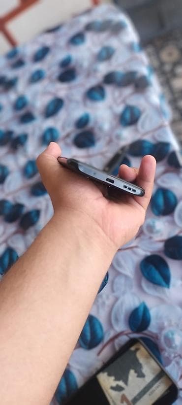 Xiaomi rəng - Qara, 
 Barmaq izi — 8