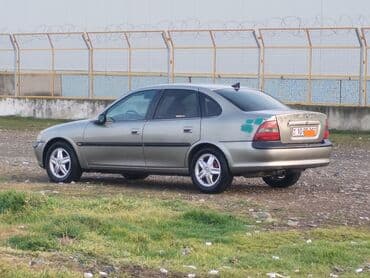 niva qabaq most: Opel Vectra: 1.8 l | 1996 il 357412 km Sedan — 9