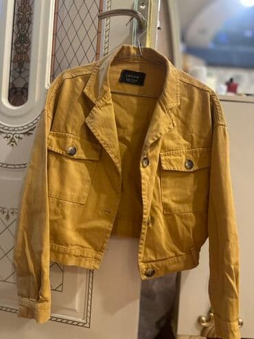 55 Azn alınıb 3-4 dəfə geyinilib səliqəli vəziyyətdə yeni kimidir 38