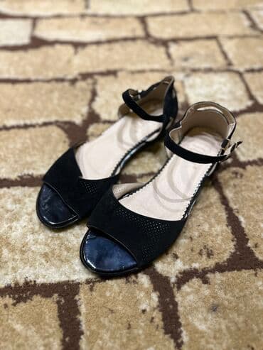 qaçış ayaqqabısı: Ölçü: 39, İşlənmiş — 1