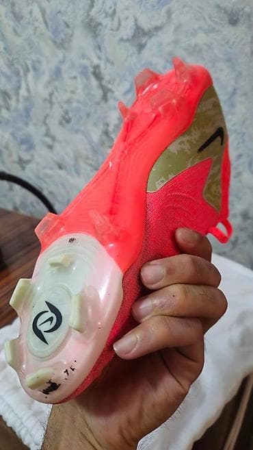 Toplar: Butslar Nike, Ölçü: 39, İşlənmiş — 2