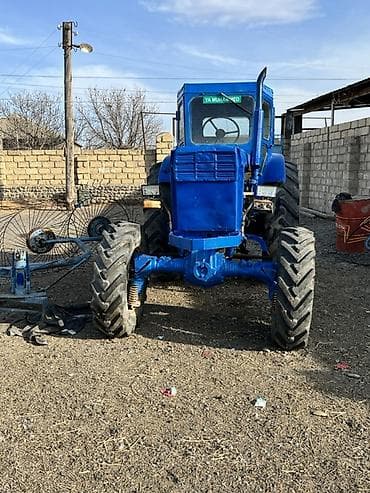 Mtz T 42 dı zavod traktör du 452 saat işleyib. Tecili pul lazımdı