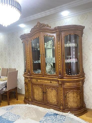 Satilir 50 azn, elaqe nomre whatsap aktiv — 2