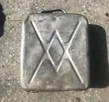 Metall yanacaq bidonu - Material: qabarlı polad/alüminium ərintisi