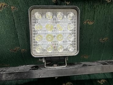 mini traktor: LED işıq barı – 4 ədəd kvadrat proyektor - Tərkib: 4 ədəd kvadrat LED — 1