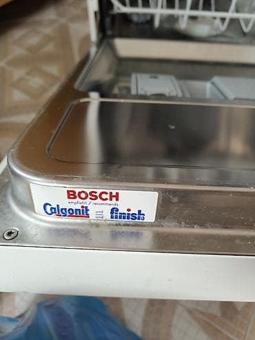 bosch direl: Qabyuyan maşın Bosch, Tam qabaritli (60 sm.), Quraşdırılan, İşlənmiş — 3