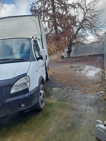 volvo ehtiyat hisseleri: Yükdaşıma üçün qutu kuzovlu kiçik tonnajlı yük maşını - Tip: Qutu — 4