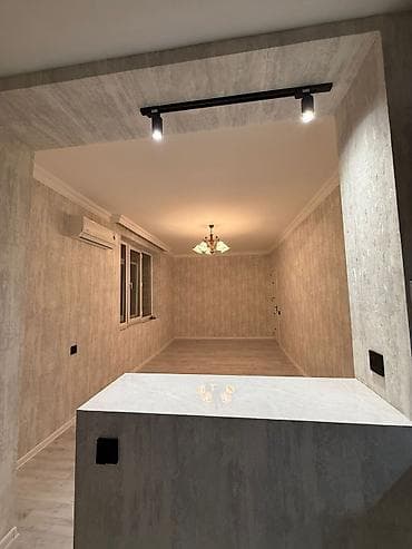 1 otaqlı studio tipli mənzil. Aşağıdakı xüsusiyyətlərə malikdir: - Zal — 8