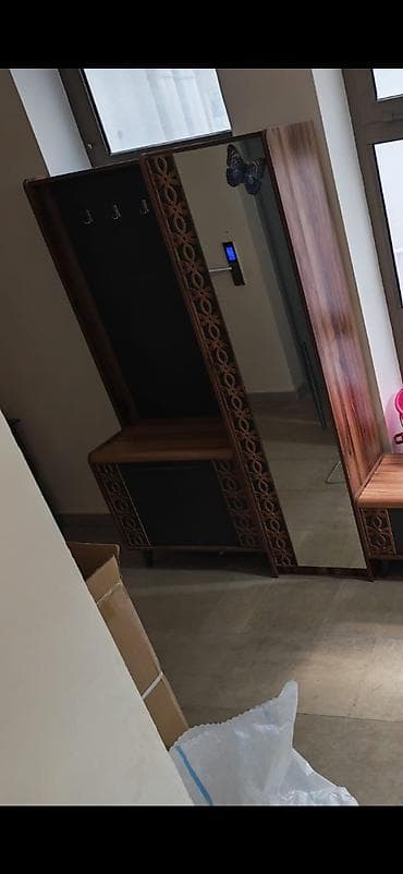 tv altdigi: Dolab ve Tv altliqi.Evde temir gedir çekmey olmadi altliqi.Dehliz — 1