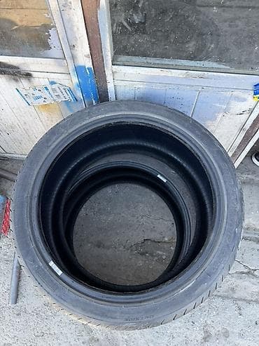 alman tekerleri: Yeni Şin Pirelli 235 / 30 / R 19 — 2