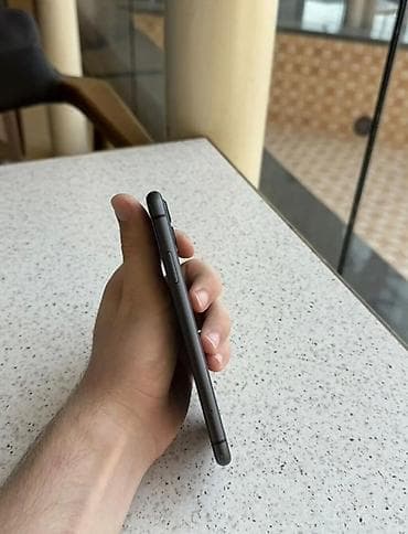 iphone dubai variant: IPhone 11, 64 GB, Qara, Face ID — 4