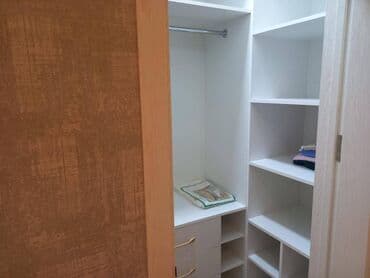 nerimanov metrosunda kiraye evler: Nərimanovda, MetroParkın yaxınlığında, 17 mərtəbəli binanın 6-ci — 9