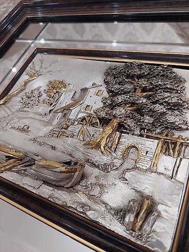 sapacki sekilleri: Italiya mehsuludu.Orta hissesi gumus suyuna cekilmedi.Orginal — 4