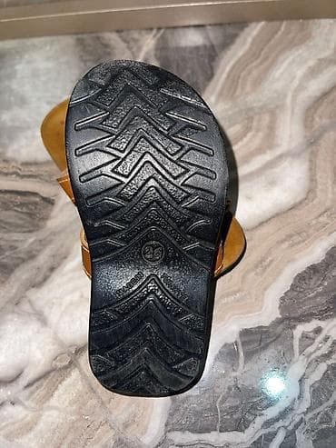 2ci el paltar: Tezedir geyinilmeyib 26 razmer — 3