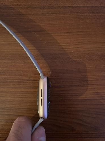 apple watch 5 kontakt home: Smart saat, Apple, Sensor ekran, rəng - Qızılı — 6