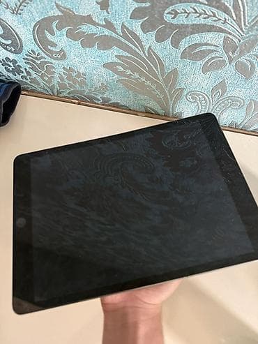 ipad pencil: İşlənmiş Apple iPad 9 (2021), 9,7", 64 GB, Ödənişli çatdırılma — 1