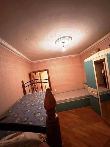 tek şexsiyyet vesiqesiyle kredit: Bakı, Yeni Günəşli Massiv A, 3 otaqlı, Köhnə tikili, m. Həzi Aslanov, 80 kv. m — 7