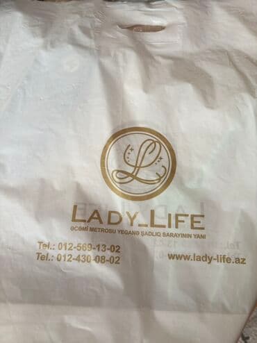 toy donlari qisa: Yaşıl rəngdə, parıltılı, dizə qədər olan ziyafət donu. Donun kvadrat — 5