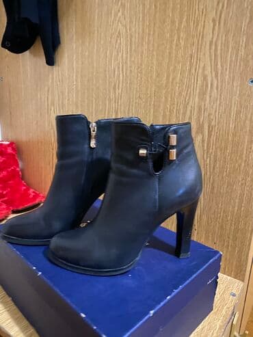 dəri qadın botilyonu: Ölçü: 37, rəng - Qara, İşlənmiş — 2