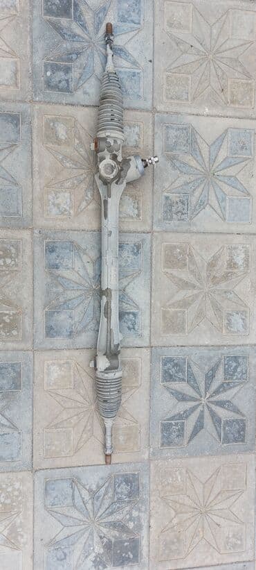 Bentley: Prius V kuza 2012 Məhsul: Hidravlik sükan reykası (sükan mexanizmi) — 1