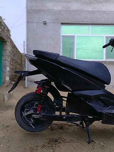 r14 disk: Moon brand — 4