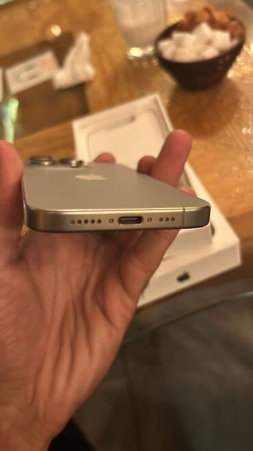 зил москва холодильник: IPhone 15 Pro, 128 ГБ, Natural Titanium, Гарантия, Отпечаток пальца, Беспроводная зарядка — 4