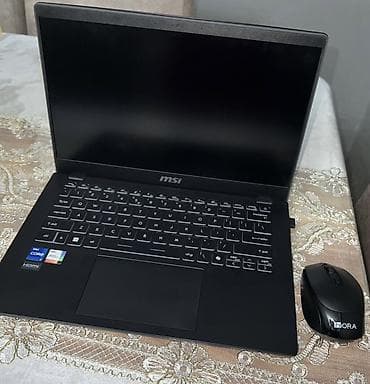 iphone xs max barter: MSI ultra-portativ noutbuk Xüsusiyyətlər: - Ekran: 14" mat LED panel — 3