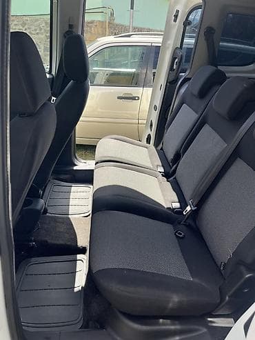 h4 led: Fiat Doblo: 1.4 l | 2018 il 170000 km Van body type — 8