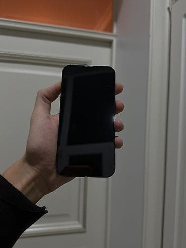 red dead redemption 2: IPhone 13, 128 GB, Midnight, Face ID — 1