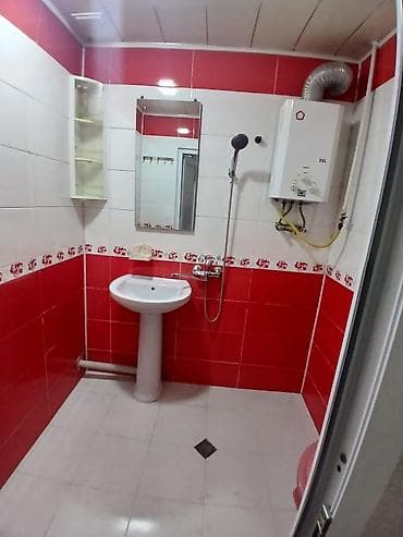 icarəyə: Kirayə üçün 3 otaqlı mənzil.9 / 5 daima lift .kombi sistemi var qış — 5